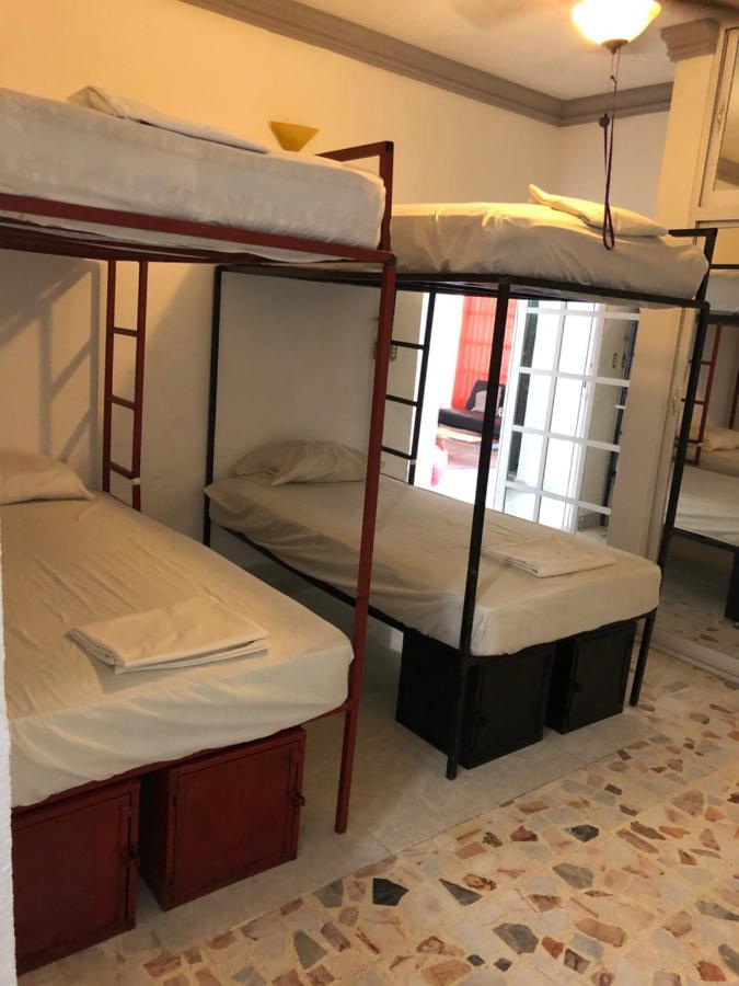Mini Hostal Cultural de Mazatlán Esterno foto