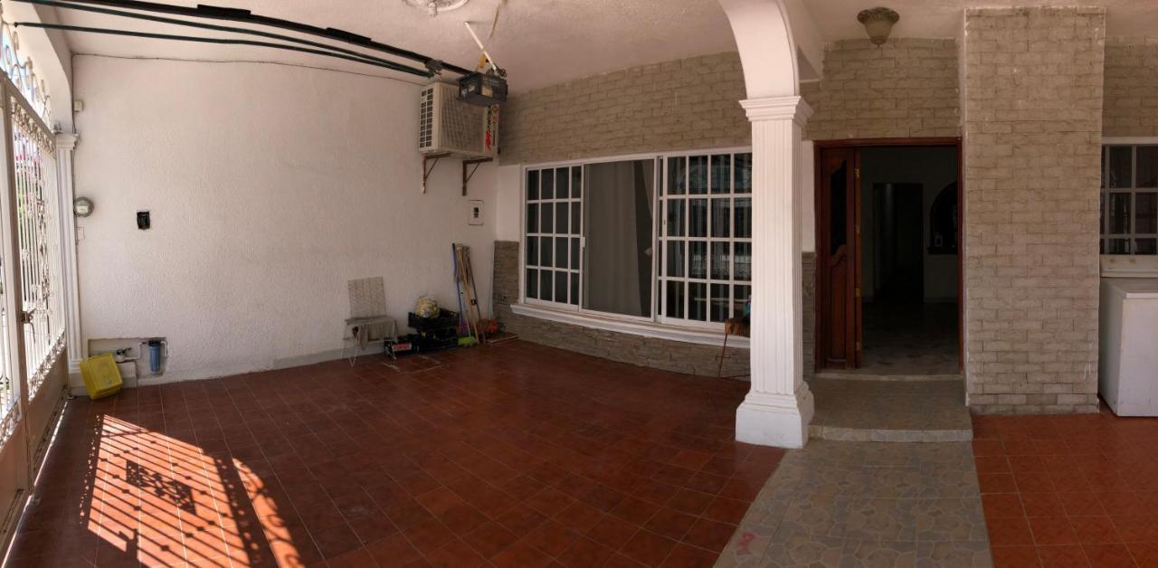 Mini Hostal Cultural de Mazatlán Esterno foto